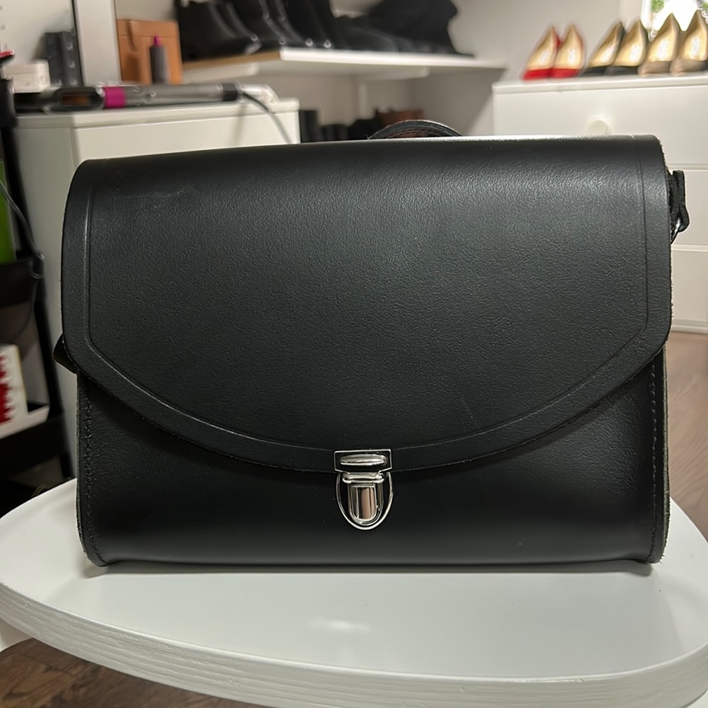 Crossbody bag